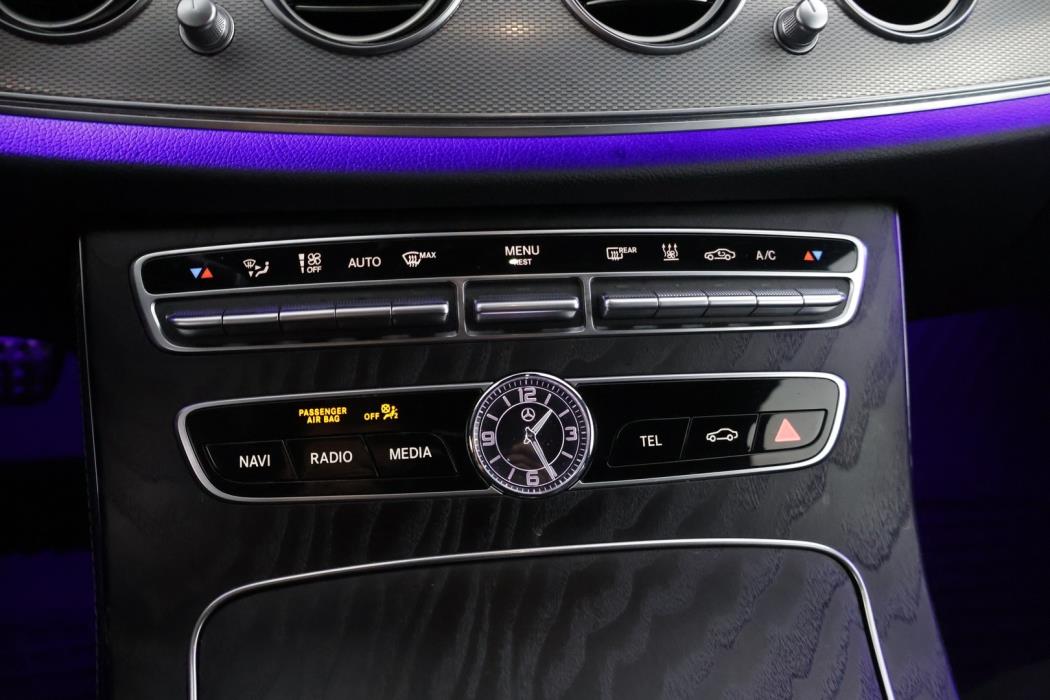 MERCEDES-BENZ E 2020