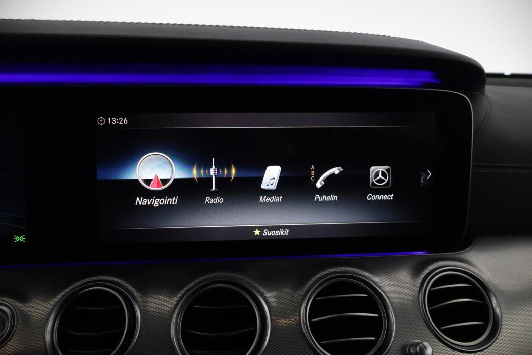 MERCEDES-BENZ E 2020