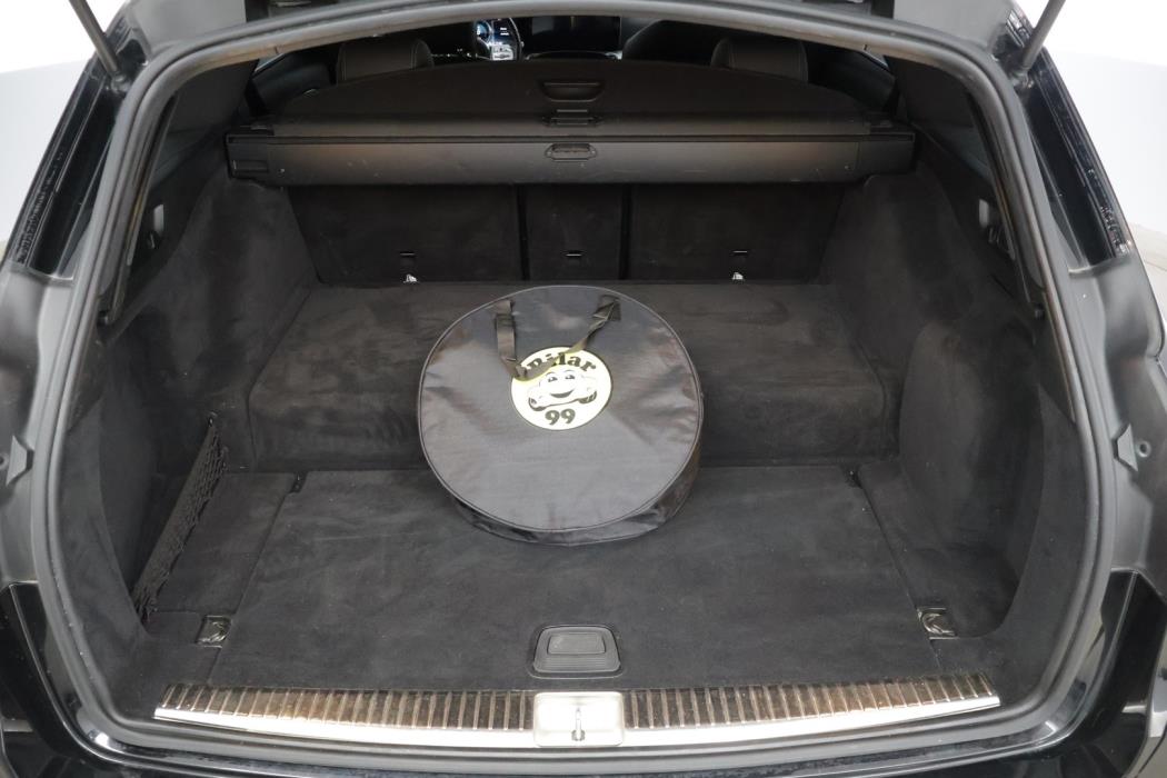 MERCEDES-BENZ E 2020