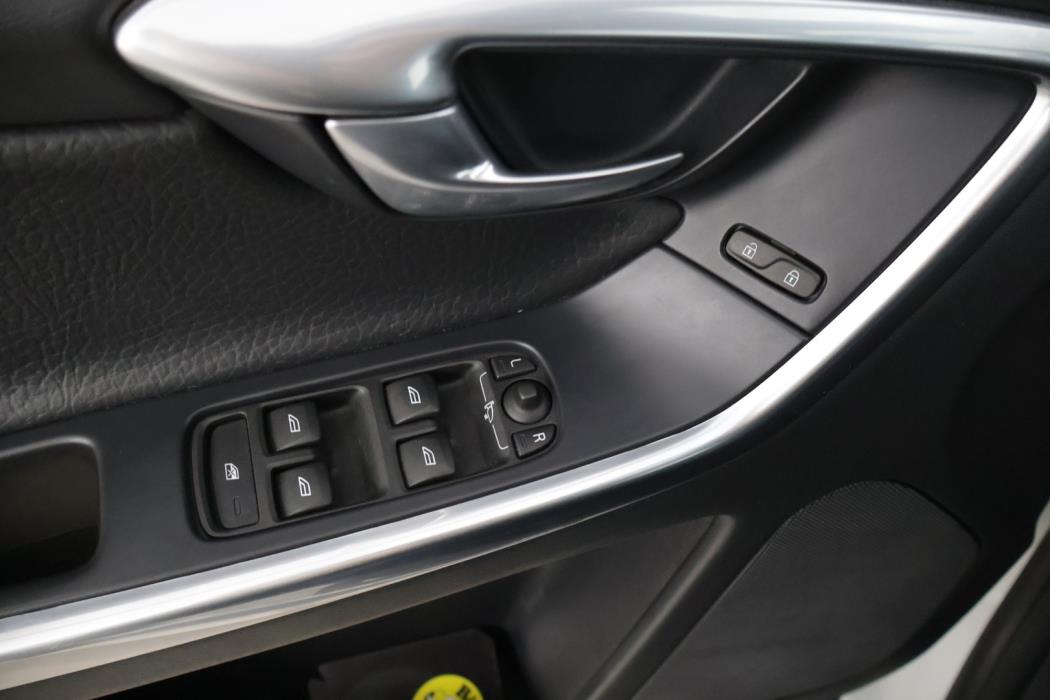 VOLVO XC60 2014