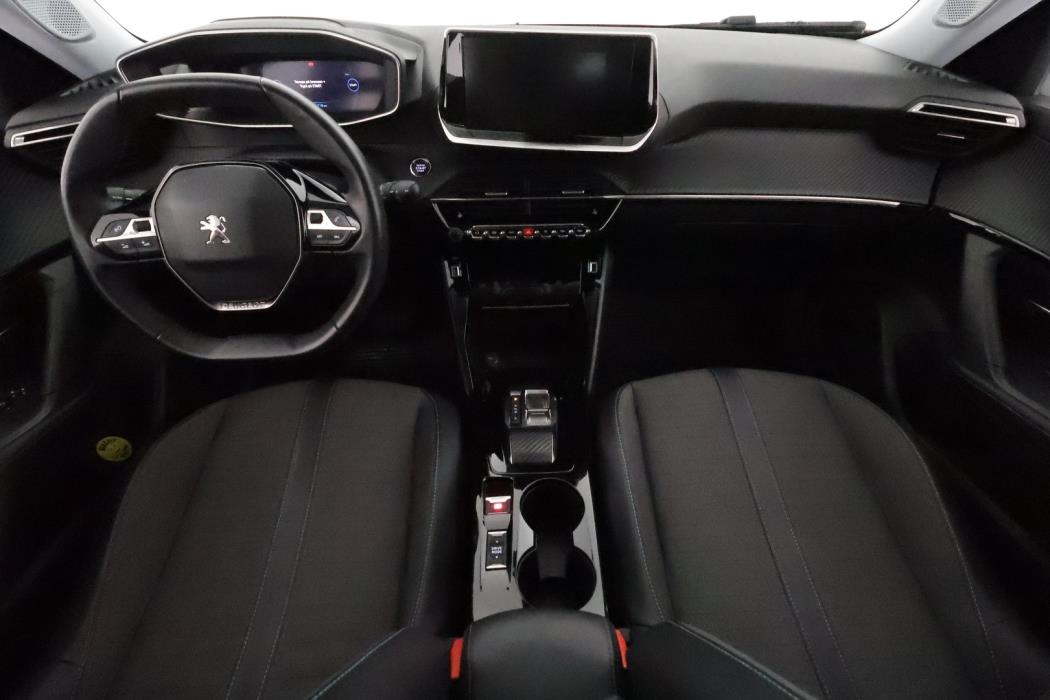 PEUGEOT E-2008 2022