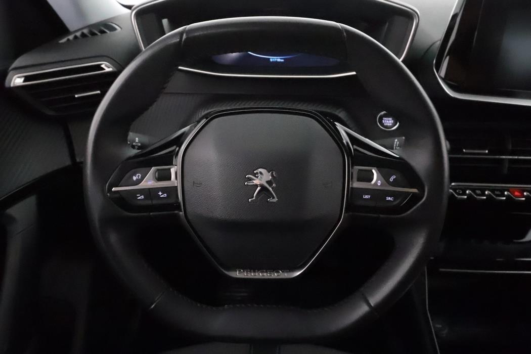 PEUGEOT E-2008 2022