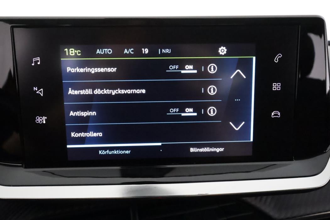 PEUGEOT E-2008 2022