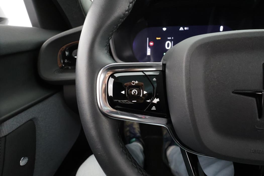 POLESTAR 2 2023