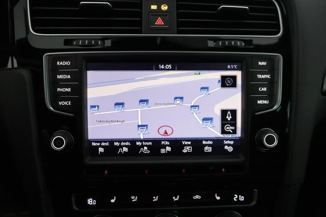 VOLKSWAGEN GOLF 2015