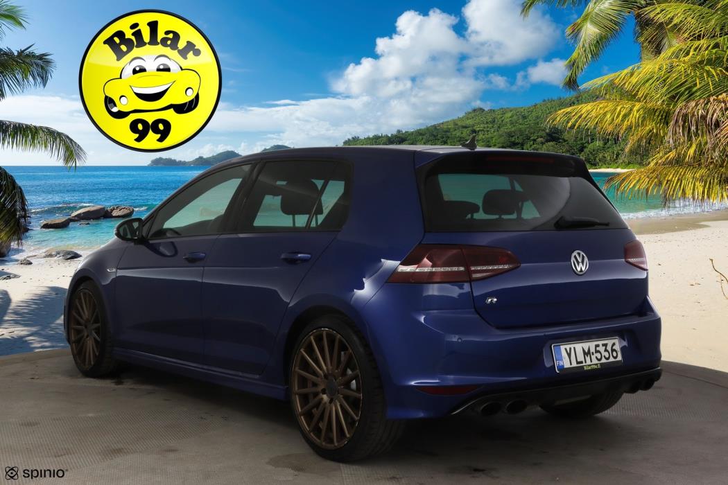 VOLKSWAGEN GOLF 2015
