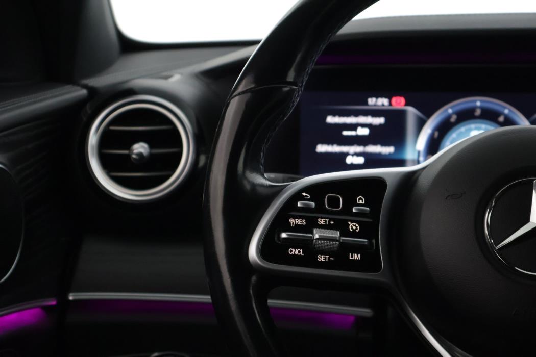 MERCEDES-BENZ E 2019