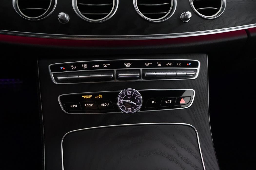 MERCEDES-BENZ E 2019