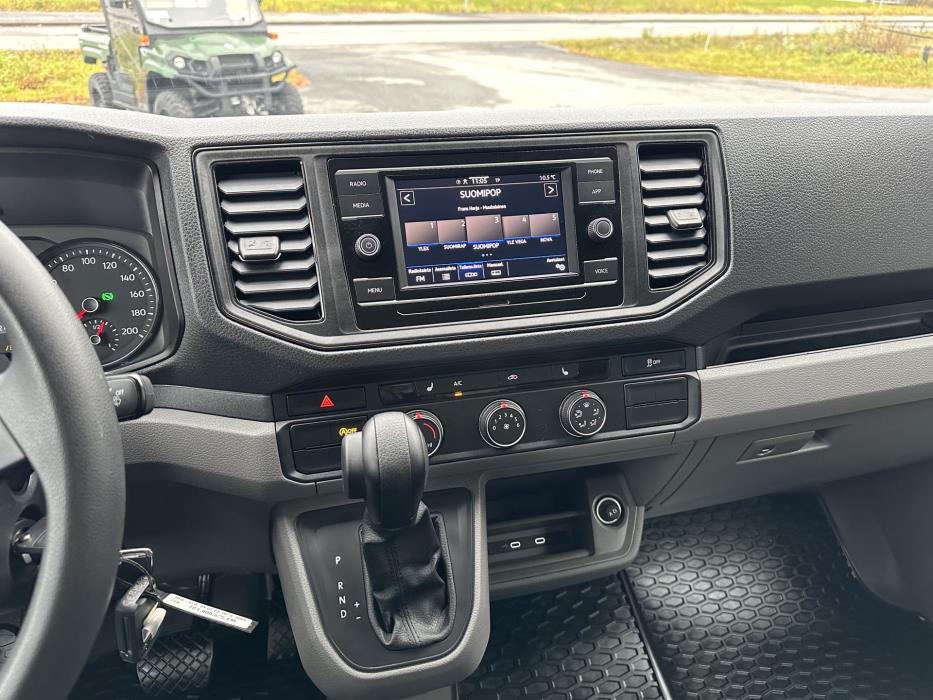 VOLKSWAGEN Crafter 2023