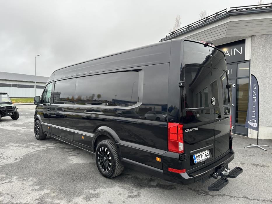 VOLKSWAGEN Crafter 2023