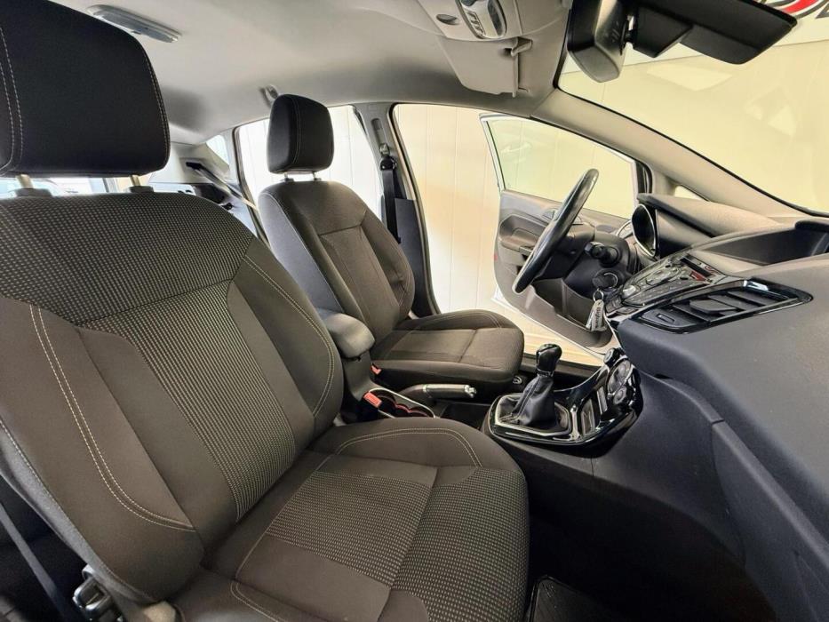 FORD Fiesta 2016