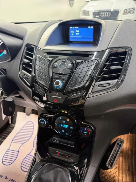 FORD Fiesta 2017