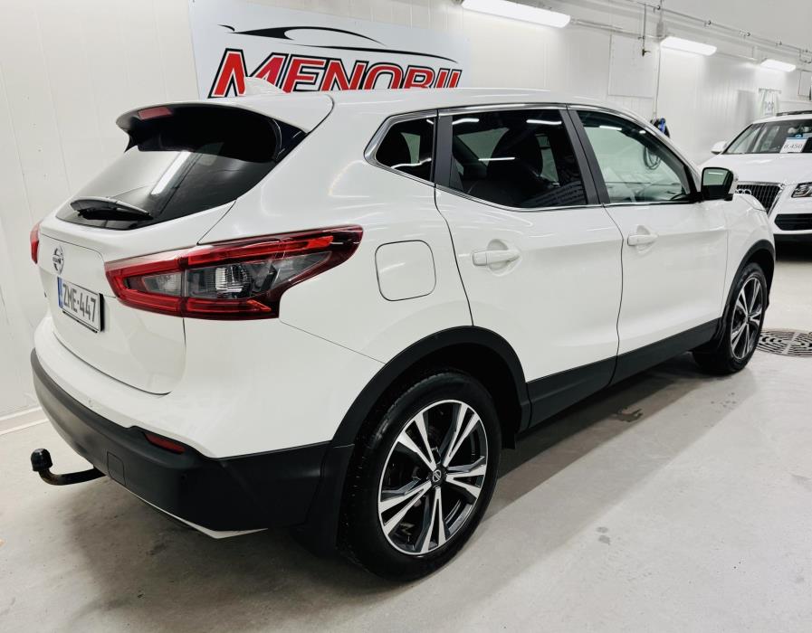 NISSAN Qashqai 2018