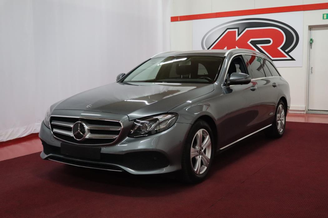 MERCEDES-BENZ E 2017