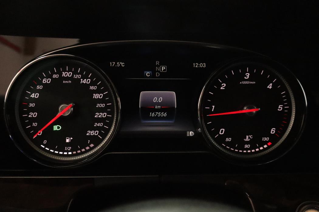 MERCEDES-BENZ E 2017