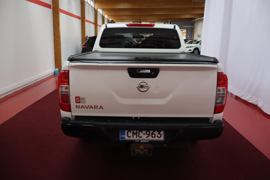 NISSAN Navara 2019