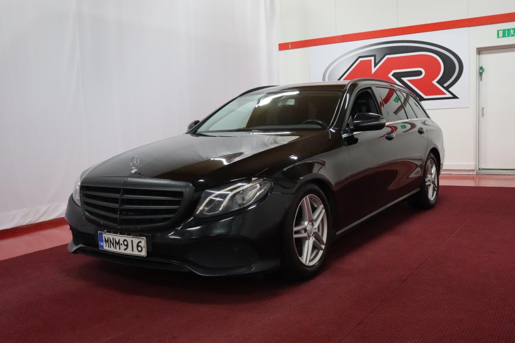 MERCEDES-BENZ E 2018