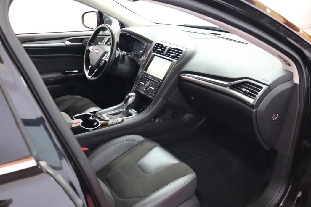 FORD Mondeo 2015