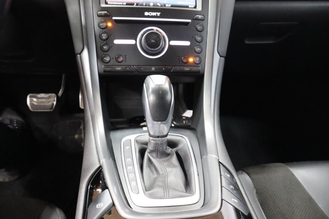 FORD Mondeo 2015
