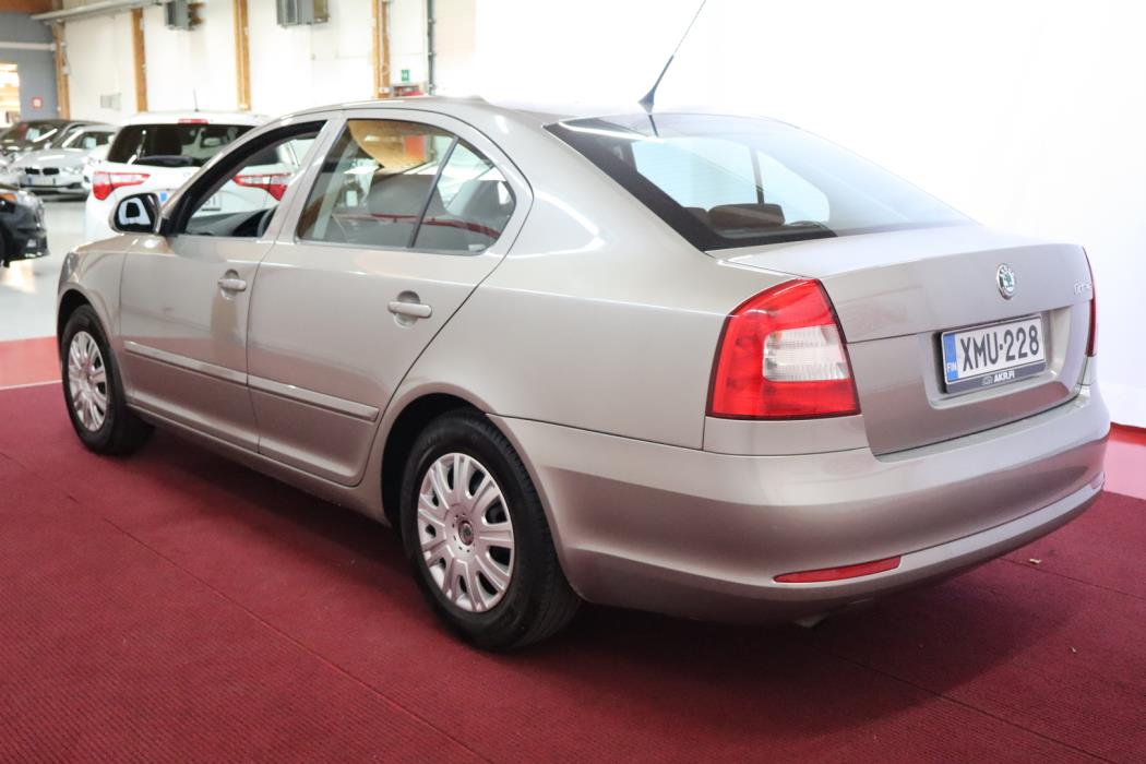 SKODA Octavia 2010