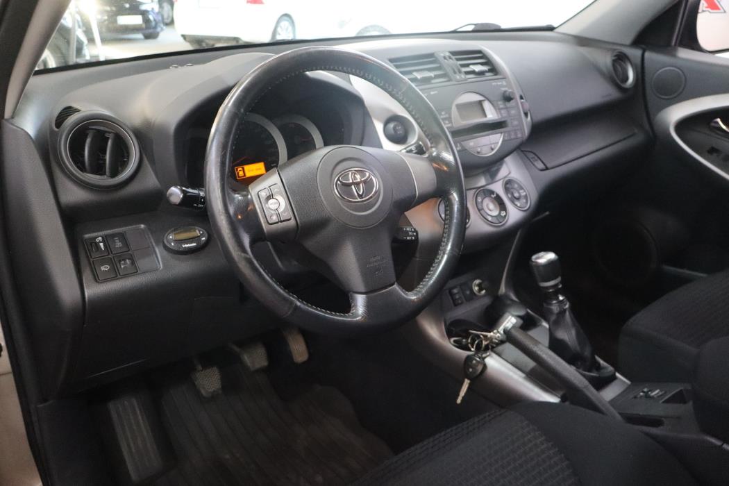 TOYOTA RAV4 2008