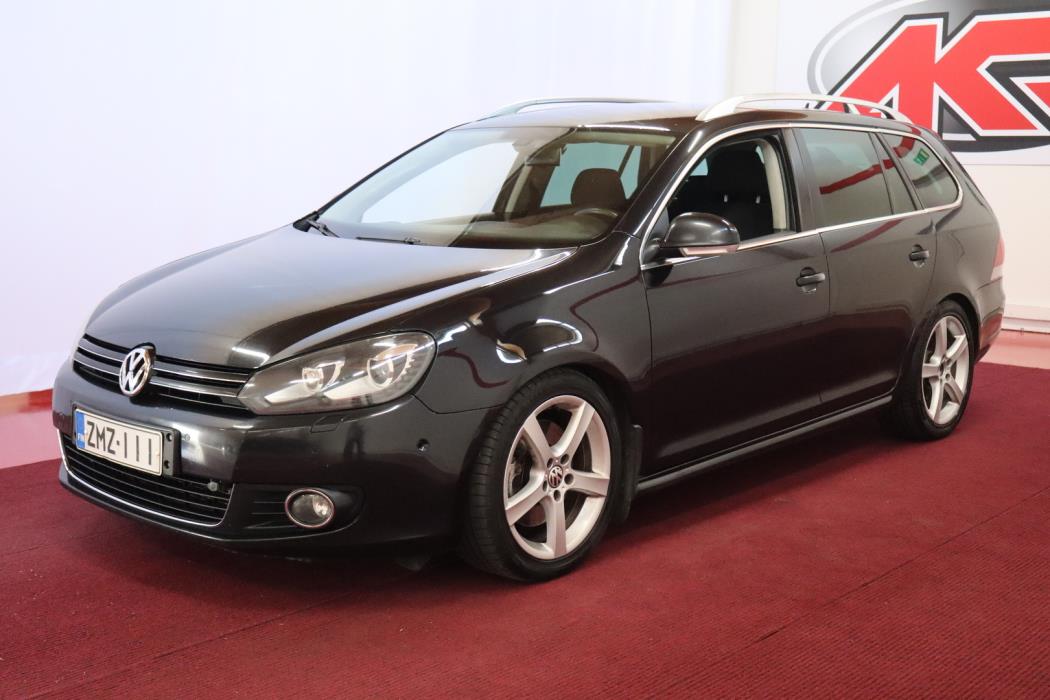 VOLKSWAGEN Golf 2011