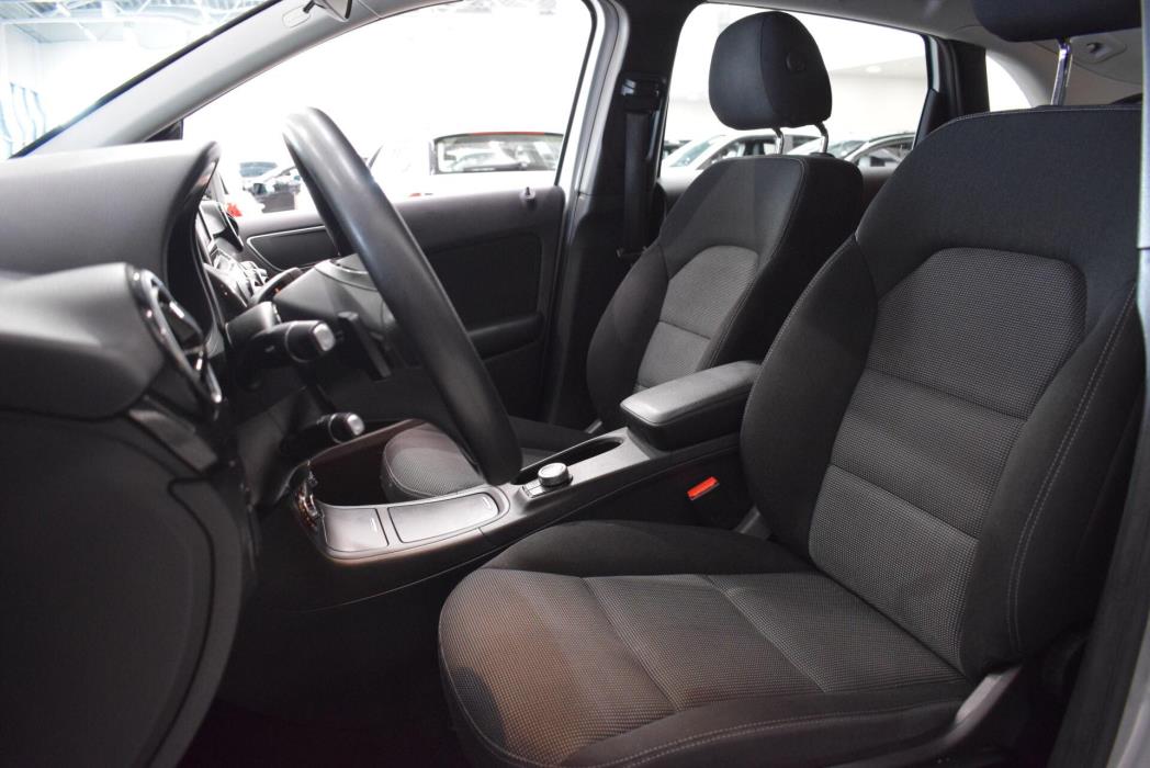 MERCEDES-BENZ B 2014