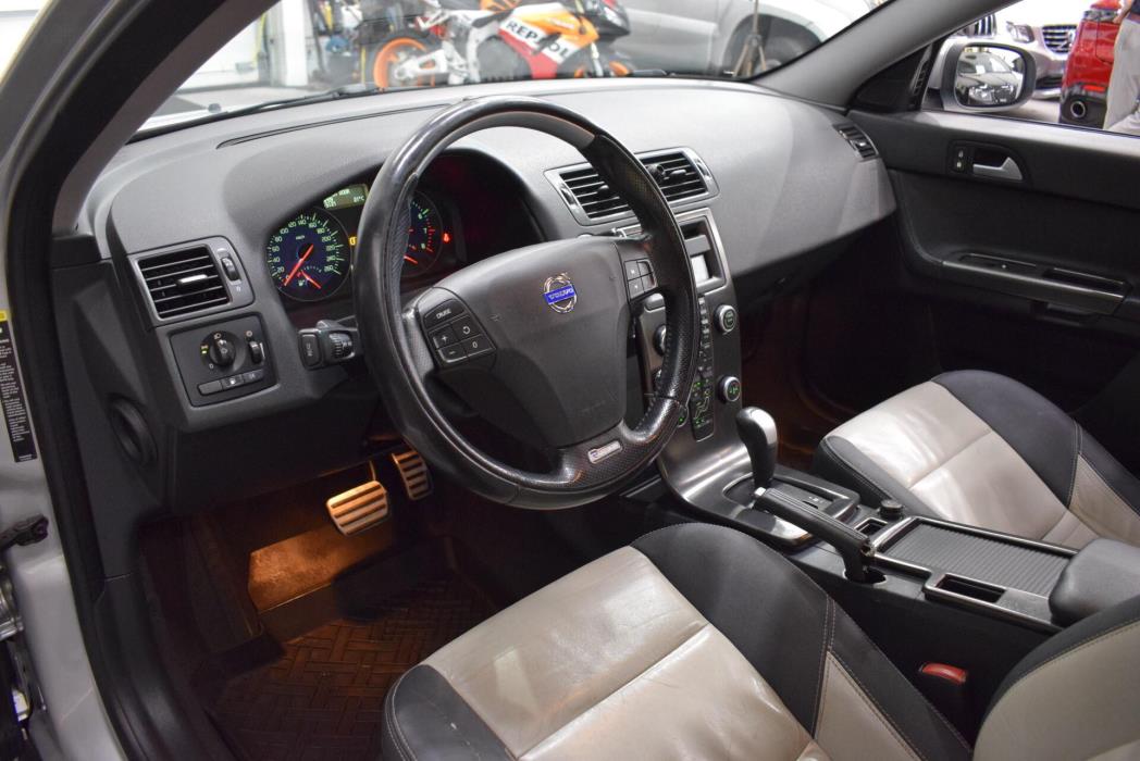 VOLVO S40 2010