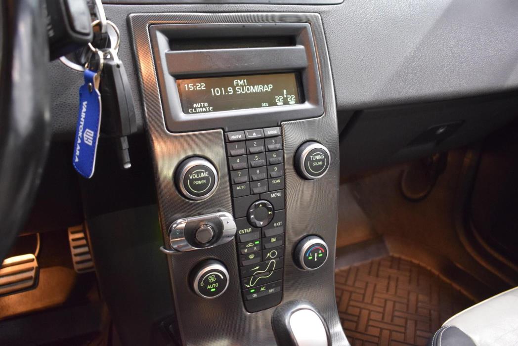 VOLVO S40 2010