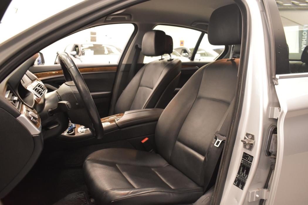 BMW 520 2012