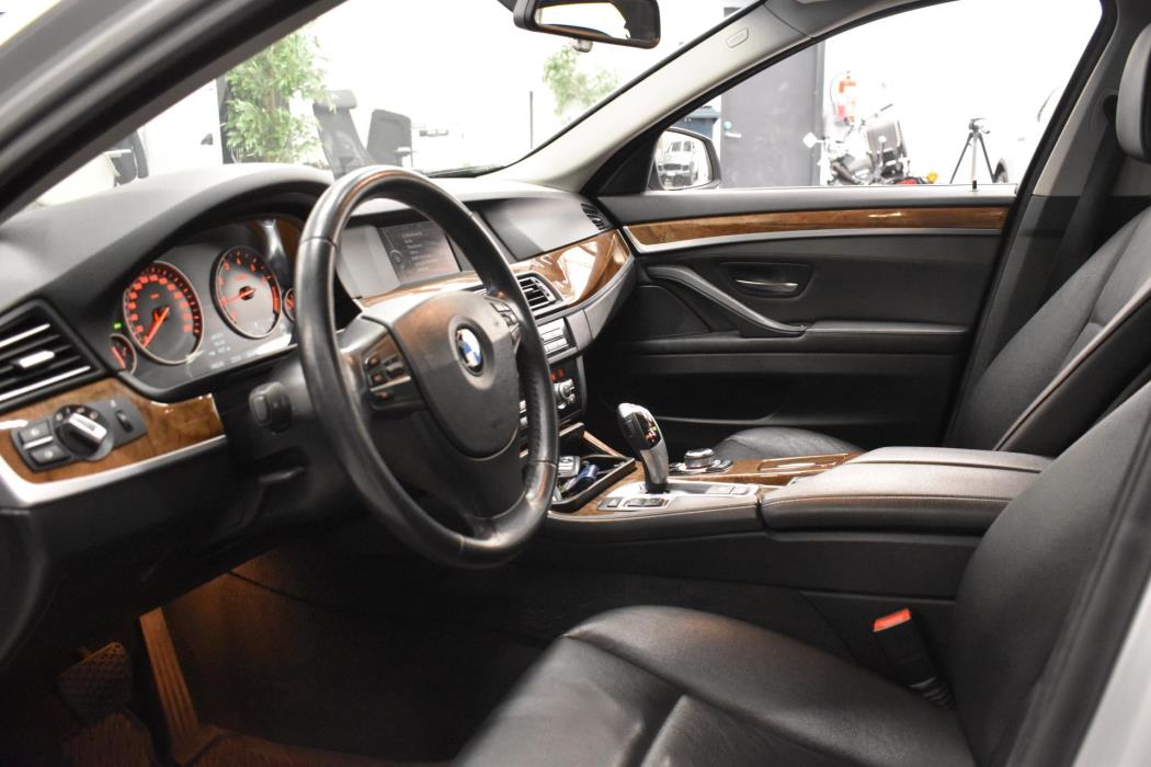 BMW 520 2012