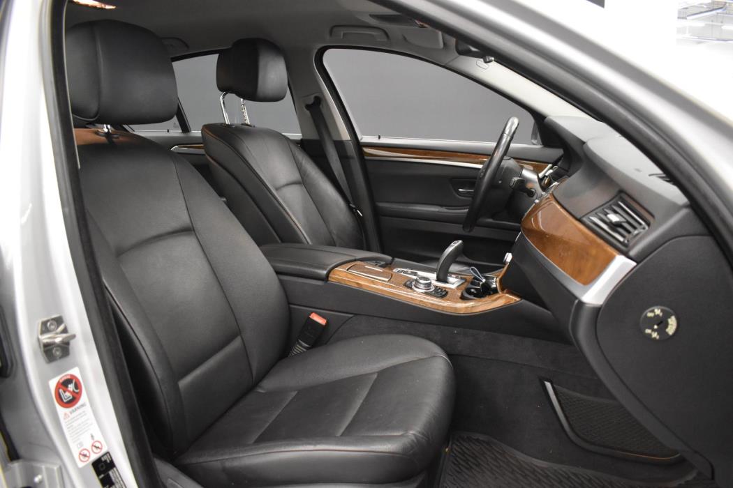 BMW 520 2012