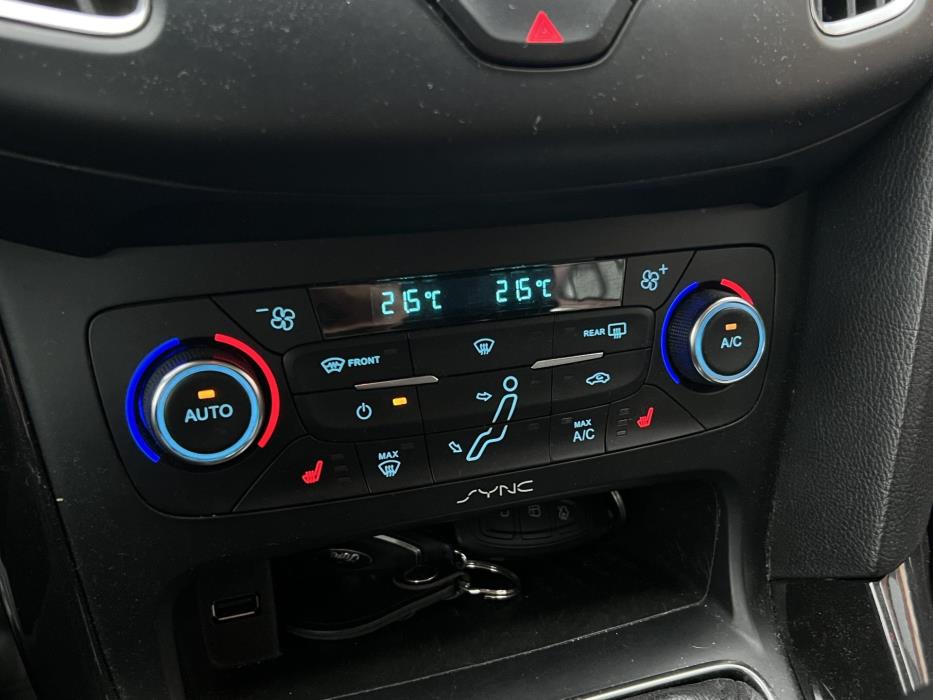 FORD Focus 2015