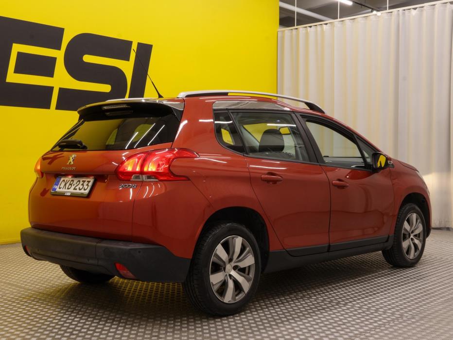PEUGEOT 2008 2015