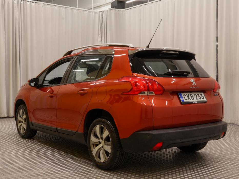 PEUGEOT 2008 2015