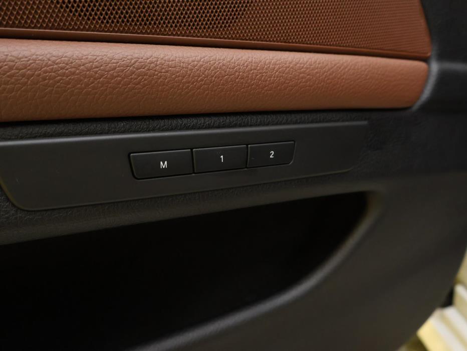 BMW 525 2010