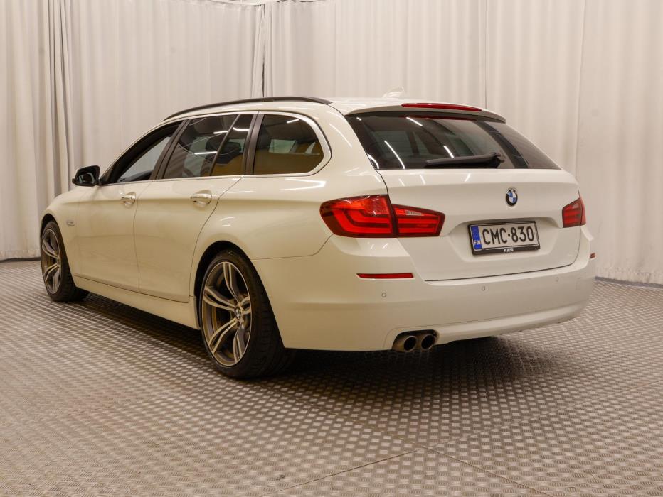 BMW 525 2010