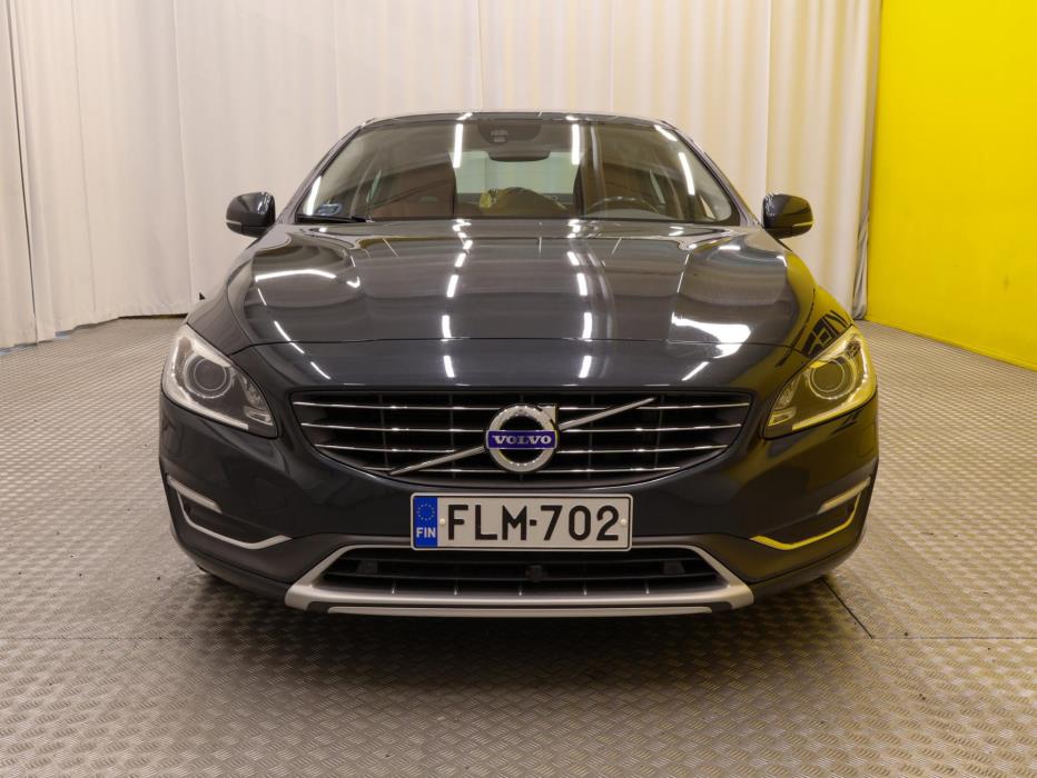 VOLVO S60 2015