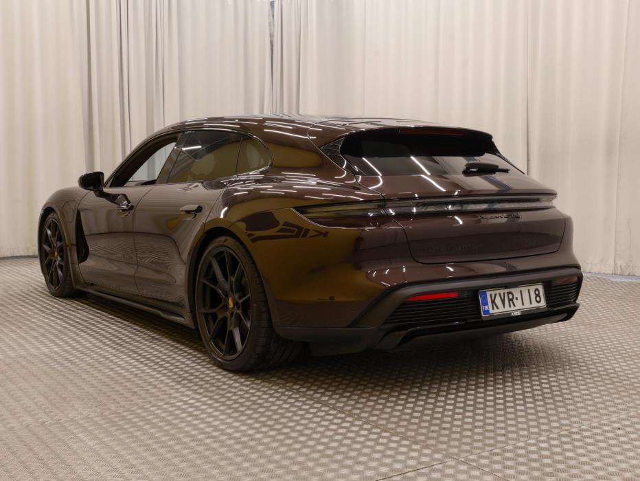 PORSCHE Taycan 2022