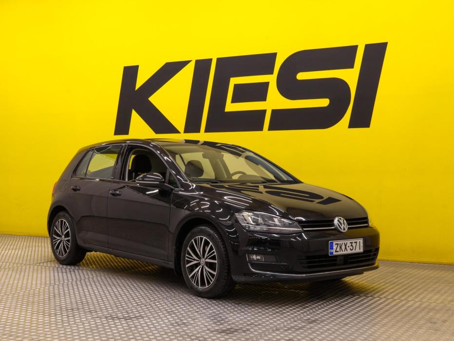 VOLKSWAGEN Golf 2016