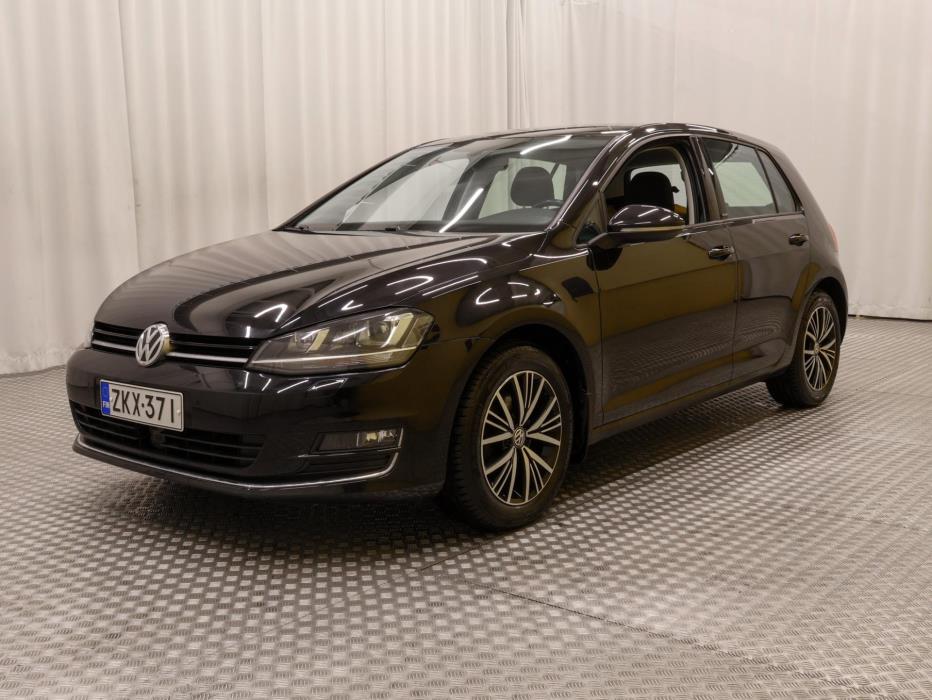 VOLKSWAGEN Golf 2016