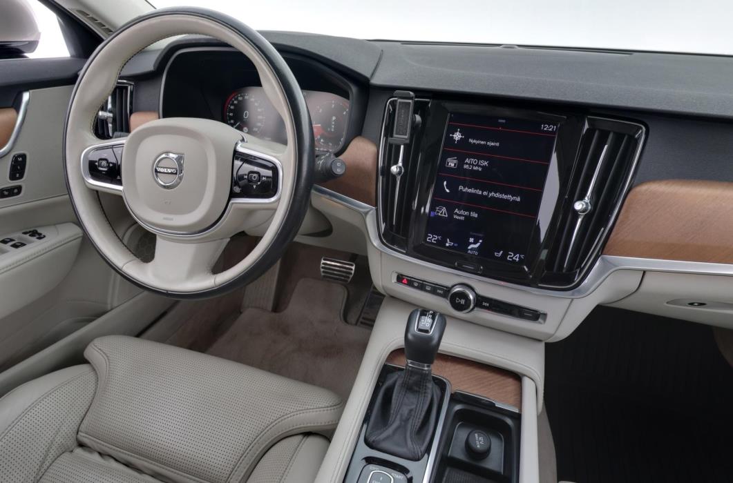 VOLVO V90 2016