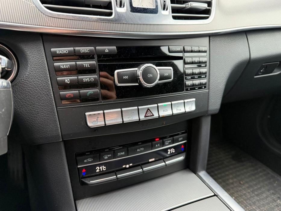 MERCEDES-BENZ E 2013