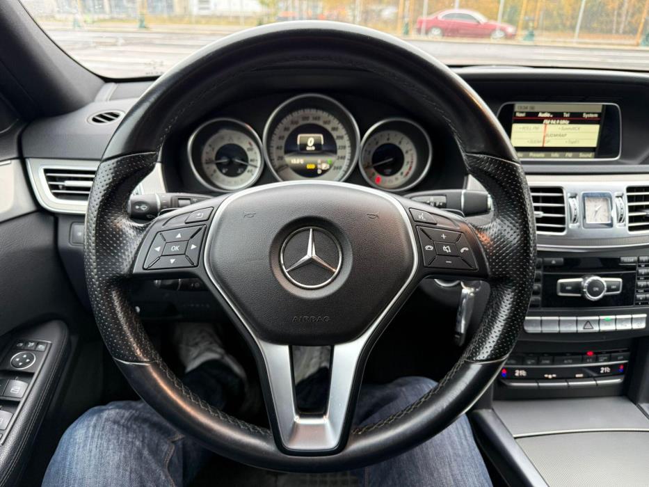 MERCEDES-BENZ E 2013