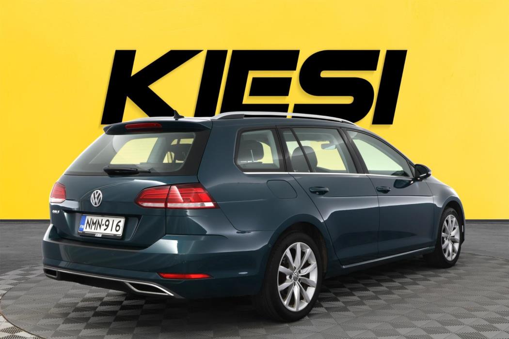 VOLKSWAGEN Golf 2017