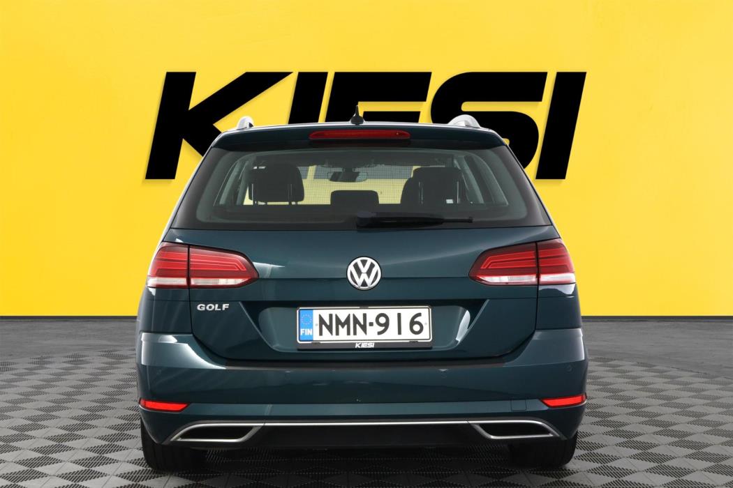 VOLKSWAGEN Golf 2017