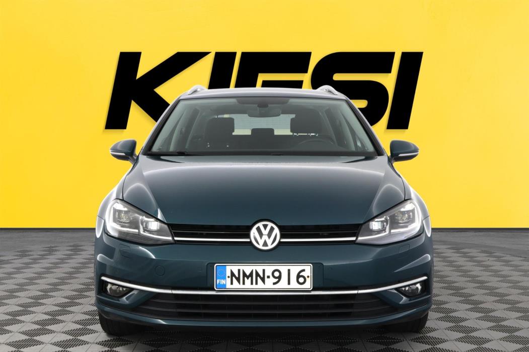 VOLKSWAGEN Golf 2017