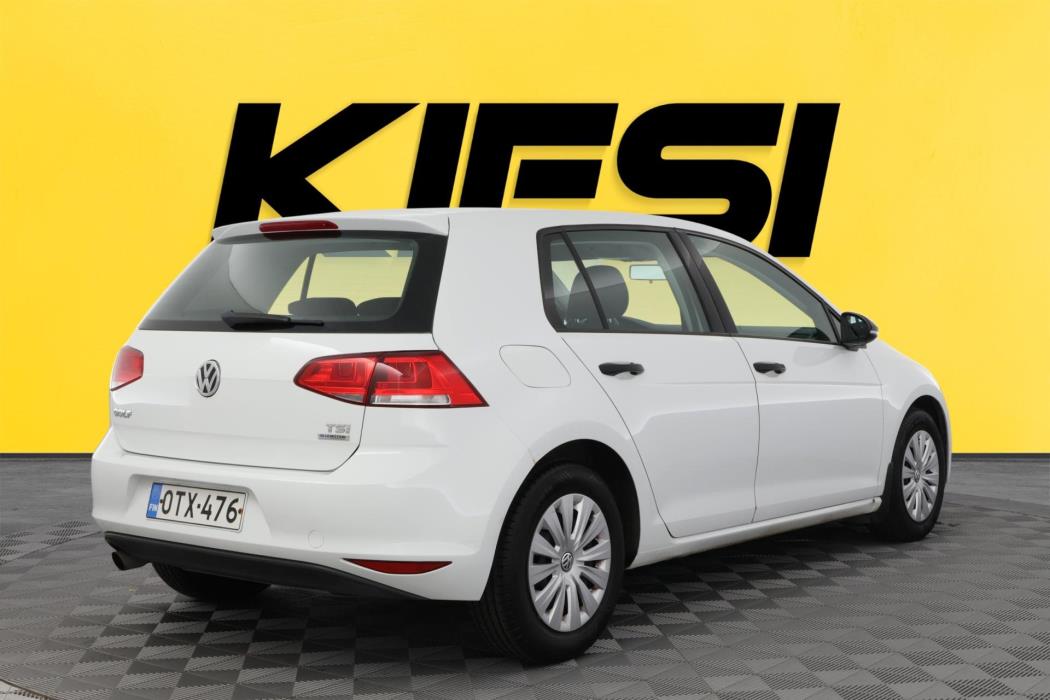 VOLKSWAGEN Golf 2013