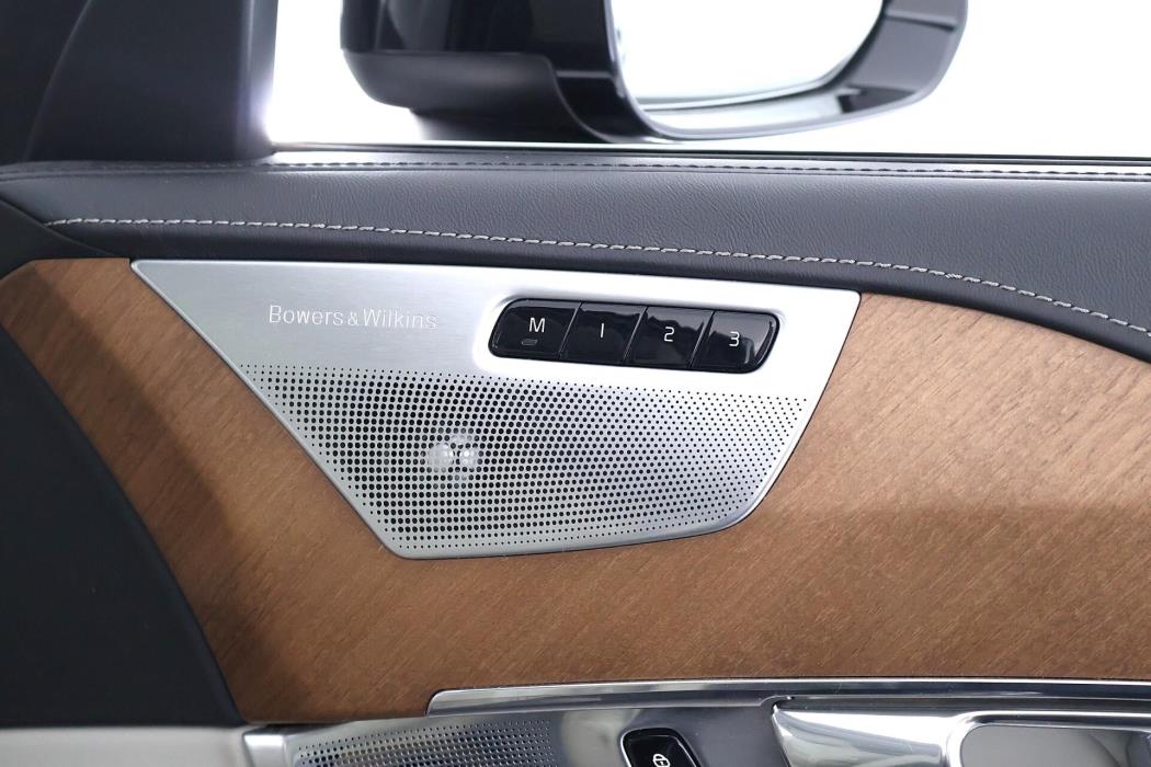 VOLVO XC90 2017