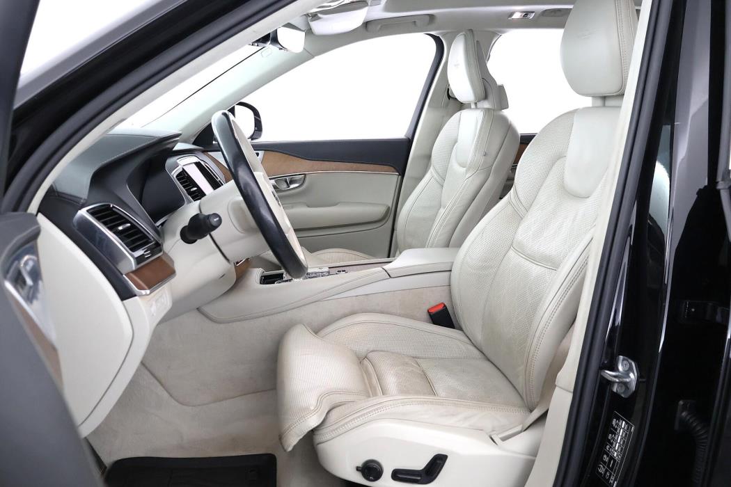 VOLVO XC90 2017